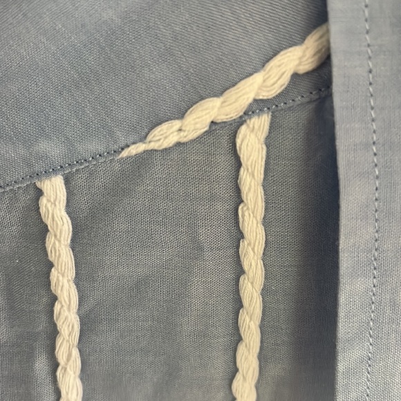 J McLaughlin Blue blouse - Picture 4 of 4